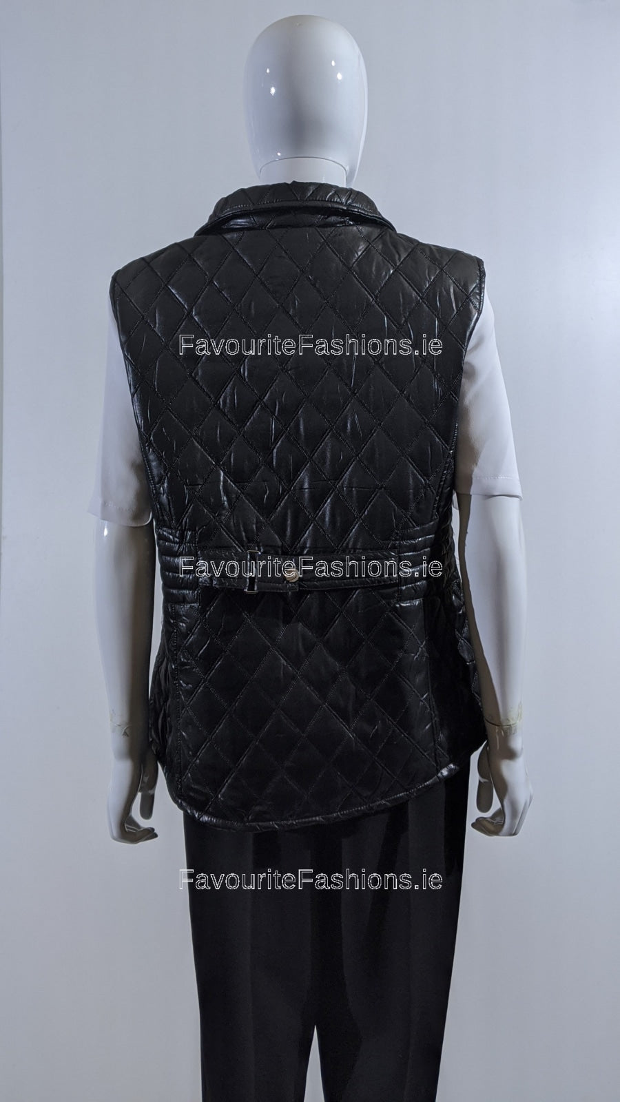 Black Diamond Quilted Waistcoat with Zipped Pockets