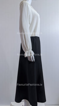 Black Lined Elasticated A-Line Skirt