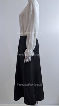 Black Lined Elasticated A-Line Skirt