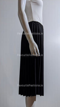 Black Pleated Knee Length Skirt