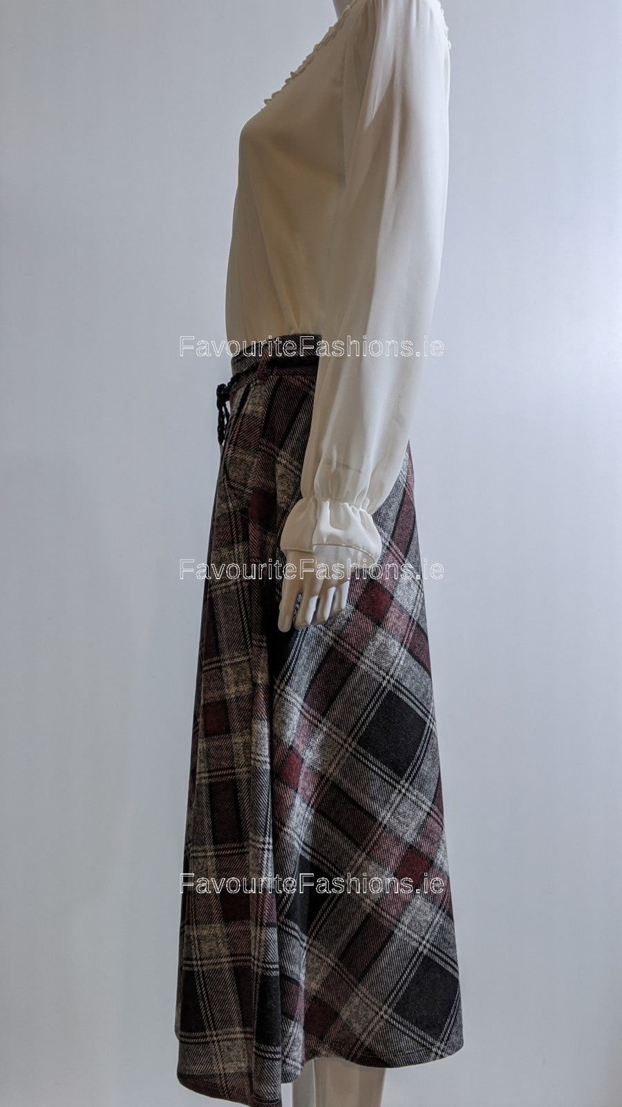 Maroon & White Check Belted A-Line Skirt