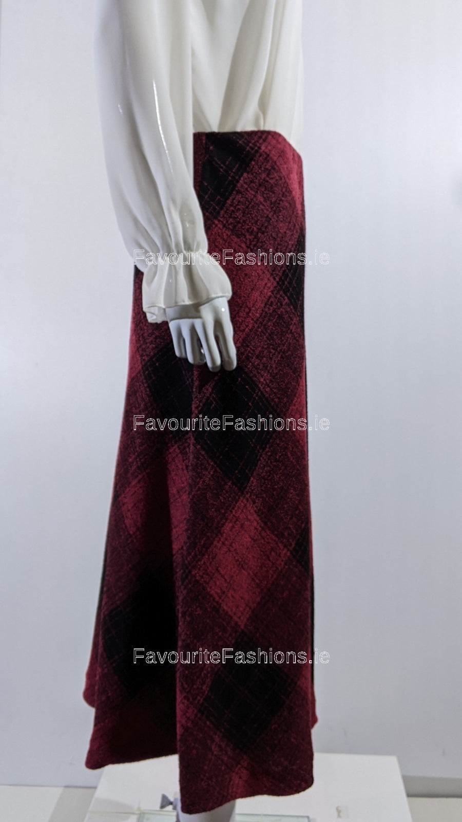 Red Elasticated Lined A-Line Checked Tartan Warm Skirt